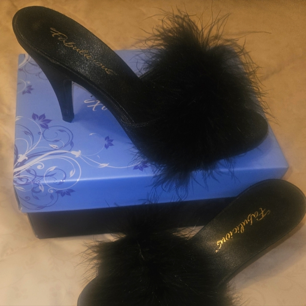 Fabulicious Black Feathered Heels
